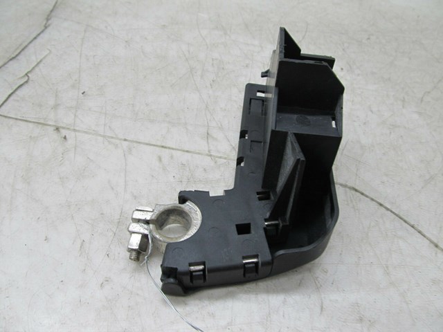 2005-2008 AUDI A6 C6 OEM RIGHT REAR POSITIVE BATTERY TERMINAL 