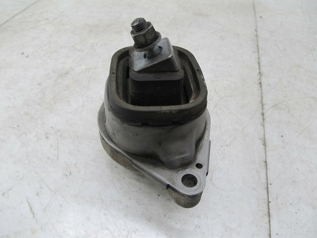  2003-2006 RANGE ROVER HSE OEM RIGHT FRONT ENGINE MOUNT BRACKET BUSHING 