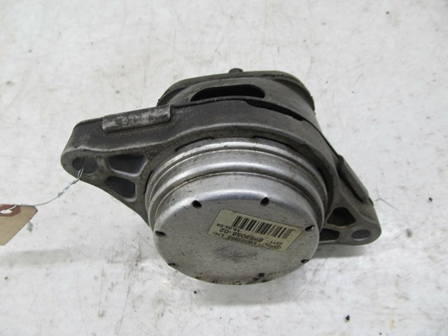  2003-2006 RANGE ROVER HSE OEM LEFT FRONT ENGINE MOUNT BRACKET BUSHING 