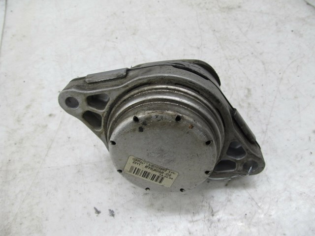  2003-2006 RANGE ROVER HSE OEM LEFT FRONT ENGINE MOUNT BRACKET BUSHING 