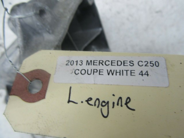 2012-2015 MERCEDES C250 COUPE W204 OEM LEFT SIDE 1.8L ENGINE MOUNT MOTOR BRACKET