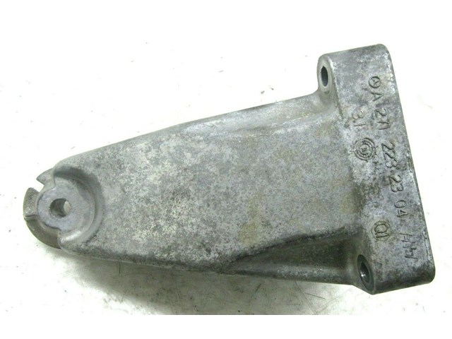 2012-2015 MERCEDES C250 COUPE W204 OEM RIGHT 1.8L ENGINE MOUNT MOTOR BRACKET