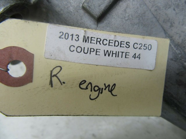 2012-2015 MERCEDES C250 COUPE W204 OEM RIGHT 1.8L ENGINE MOUNT MOTOR BRACKET