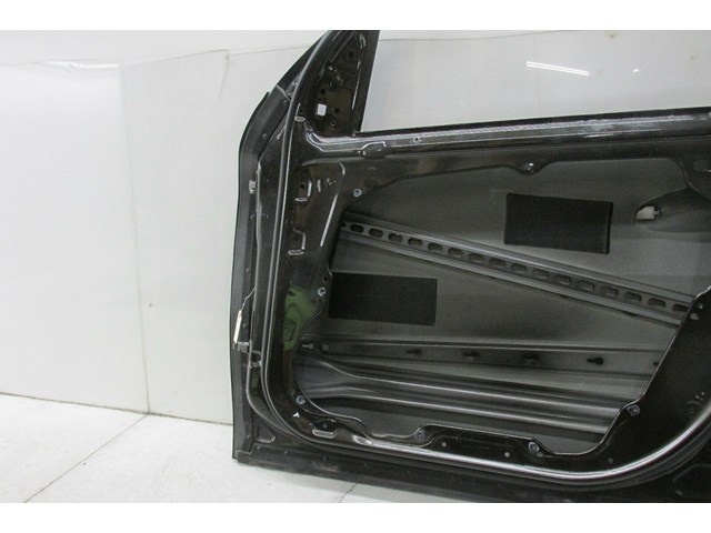 2007-2012 MERCEDES GL450 X164 OEM RIGHT FRONT PASSENGER SIDE DOOR SHELL 