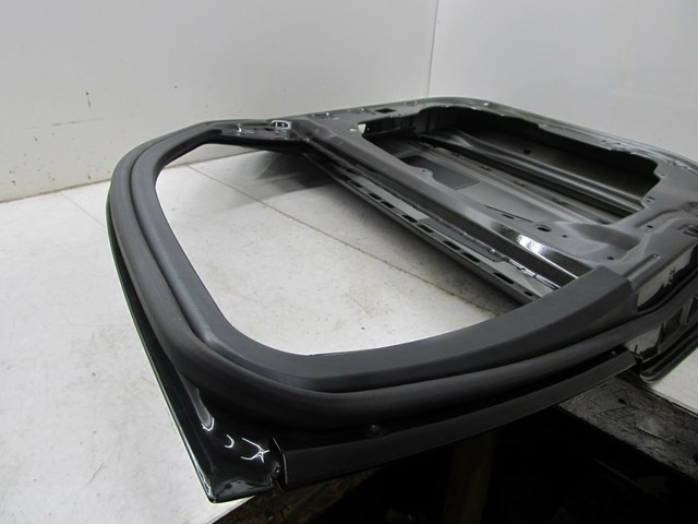 2007-2012 MERCEDES GL450 X164 OEM LEFT FRONT DRIVER SIDE DOOR SHELL 