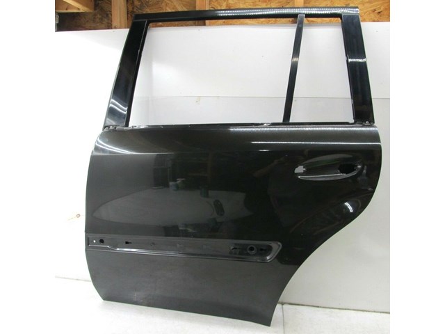 2007-2012 MERCEDES GL450 X164 OEM LEFT REAR DRIVER SIDE DOOR SHELL 