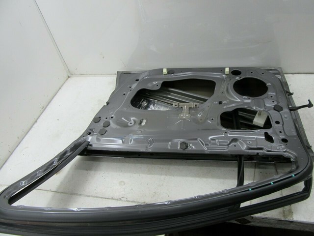 2013-2019 FORD FUSION OEM RIGHT FRONT RH PASSENGER SIDE DOOR SHELL GRAY