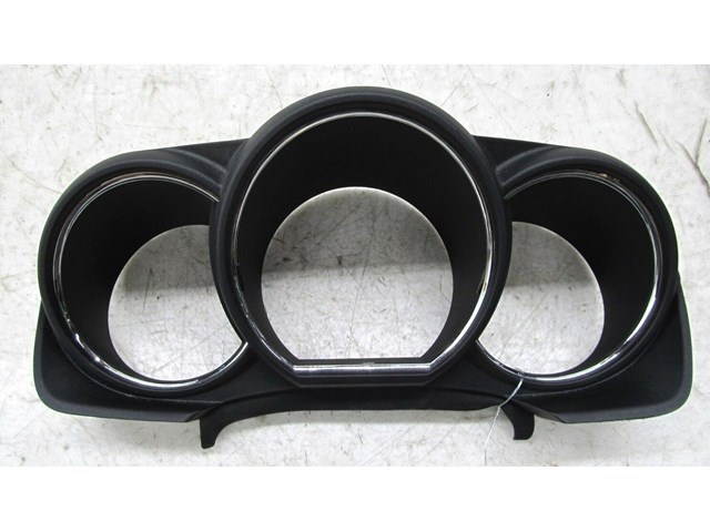 2004-2009 LEXUS RX350 RX330 OEM LEFT FRONT SPEEDOMETER GAUGE CLUSTER TRIM BEZEL