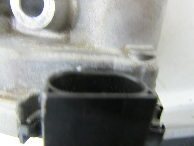 2012-2015 MERCEDES C250 COUPE W204 OEM FRONT ENGINE THROTTLE BODY