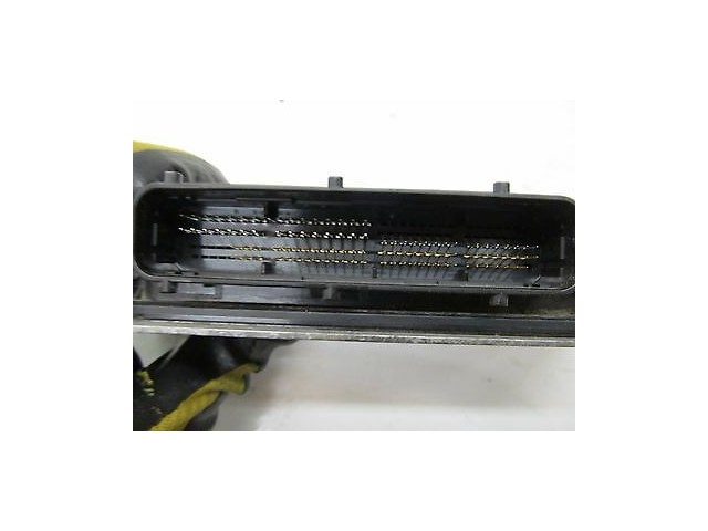 2012-2015 TOYOTA PRIUS C OEM ECU ECM ENGINE CONTROL MODULE UNIT 8966152U80