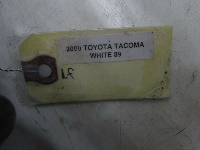 2005-2012 TOYOTA TACOMA OEM LEFT FRONT SUSPENSION  STRUT COIL SPRING 