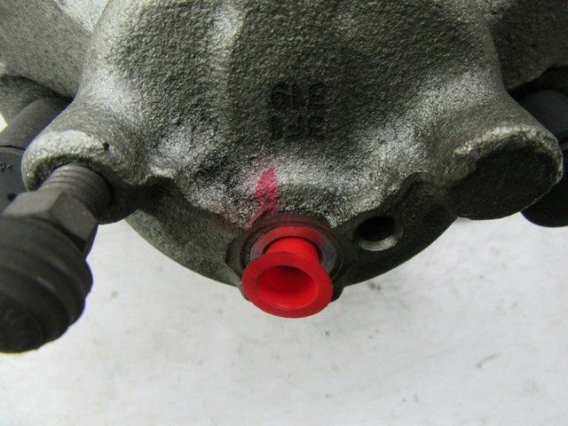 2013-2018 FORD FUSION OEM LEFT FRONT BRAKE CALIPER ASSEMBLY DRIVER SIDE