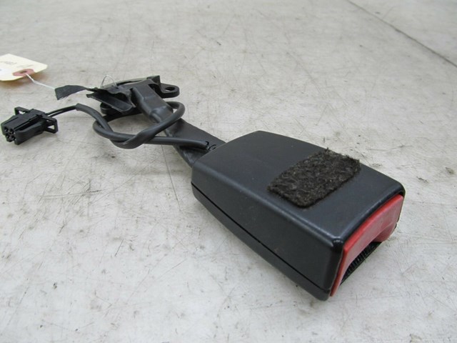 2005-2008 AUDI A6 C6 OEM RIGHT FRONT PASSENGER SEAT BELT BUCKLE 