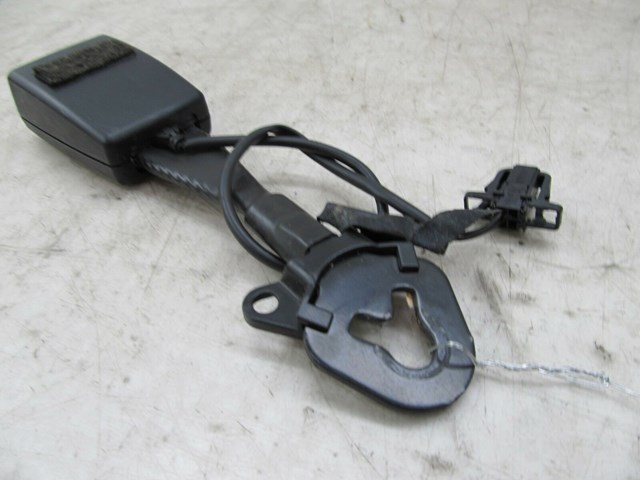2005-2008 AUDI A6 C6 OEM RIGHT FRONT PASSENGER SEAT BELT BUCKLE 