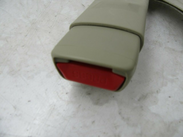 2016-2018 ACURA RDX OEM LEFT REAR SEAT BELT LOWER BUCKLE BUCKLES 