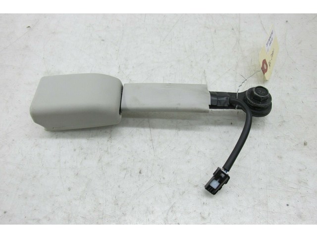 2011-2018 INFINITI M37 Q70 OEM RIGHT FRONT SEAT BELT BUCKLE 