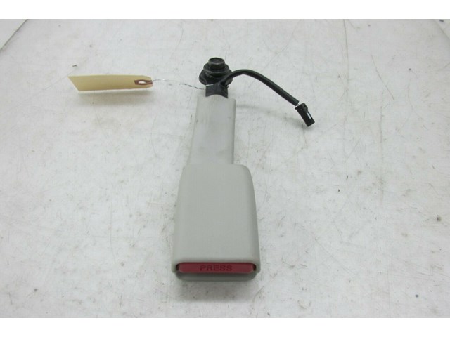 2011-2018 INFINITI M37 Q70 OEM RIGHT FRONT SEAT BELT BUCKLE 