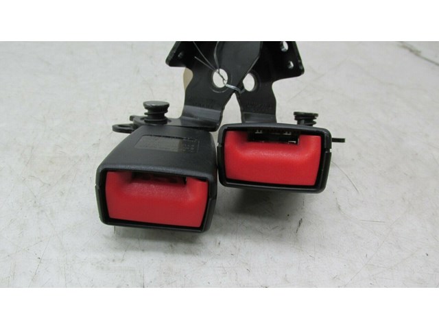 2012-2015 MERCEDES C250 COUPE W204 OEM REAR SEAT BELT BUCKLES SET OF 2 