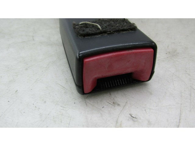 2009-2012 AUDI Q5 8R OEM RIGHT FRONT PASSENGER SEAT BELT BUCKLE 