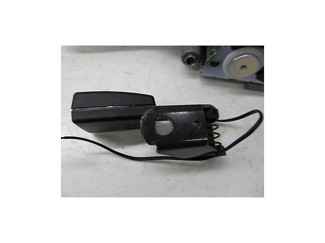 2006-2008 BMW 750LI E66 E65 OEM RIGHT REAR SEAT BELT RETRACTOR AND BUCKLE