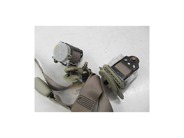 2003-2004 INFINITI G35 COUPE OEM REAR PASSENGER SEAT BELT SET W/ BUCKLES BEIGE