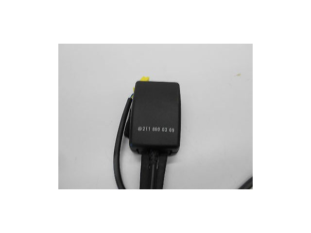 2003-2004 MERCEDES BENZ E500 W211 OEM RIGHT  FRONT SEAT BELT BUCKLE DRIVERS 