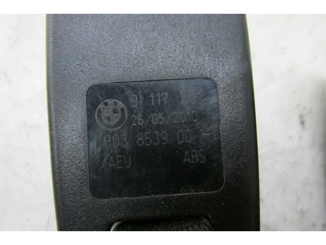  2009-2013 BMW 328i E93 LCI OEM REAR PASSENGER SEAT BELT BUCKLES  