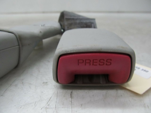 2007-2011 LEXUS GS350 OEM REAR PASSENGER CENTER SEAT BELT BUCKLE PAIR