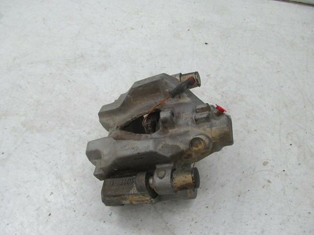 2012-2015 MERCEDES C350 COUPE OEM RIGHT REAR PASSENGER SIDE BRAKE CALIPER