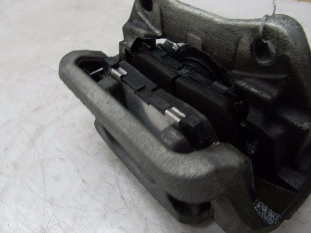 2014-2016 ACURA MDX OEM RIGHT REAR PASSENGER SIDE BRAKE CALIPER W/ PADS