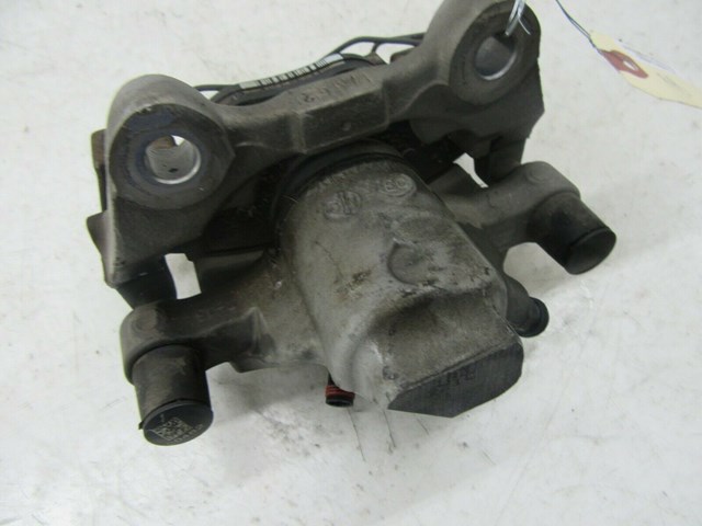 2012-2015 MERCEDES C250 COUPE W204 OEM RIGHT REAR PASSENGER SIDE BRAKE CALIPER 