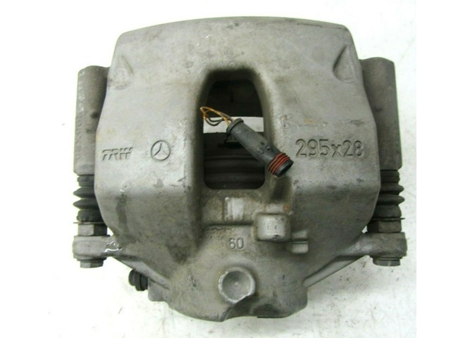 2012-2015 MERCEDES C250 COUPE W204 OEM RIGHT FRONT PASSENGER SIDE BRAKE CALIPER 