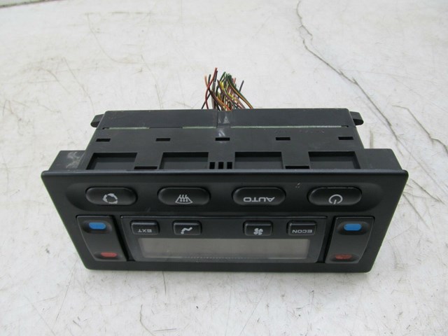 2003-2004 LAND ROVER DISCOVERY OEM FRONT CLIMATE CONTROL UNIT 