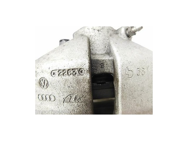 2012-2015 VOLKSWAGEN BEETLE A5 OEM LEFT FRONT BRAKE CALIPER W/ PADS