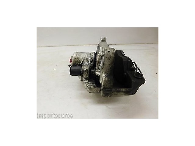 2012-2015 VOLKSWAGEN BEETLE A5 OEM RIGHT FRONT BRAKE CALIPER W/ PADS