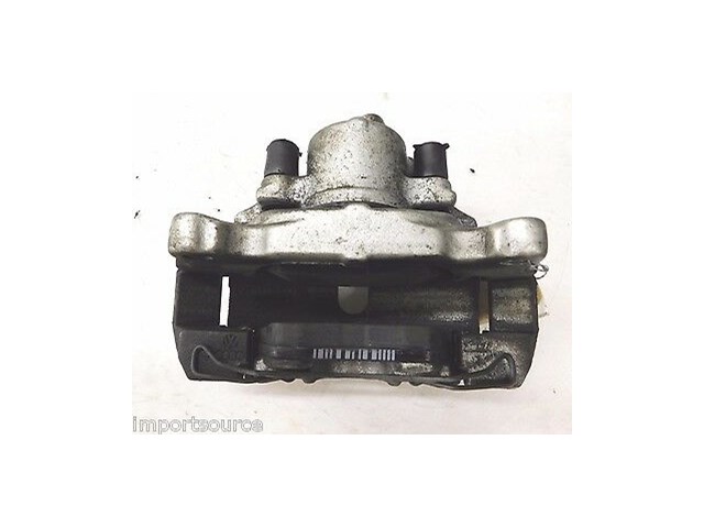 2012-2015 VOLKSWAGEN BEETLE A5 OEM RIGHT FRONT BRAKE CALIPER W/ PADS