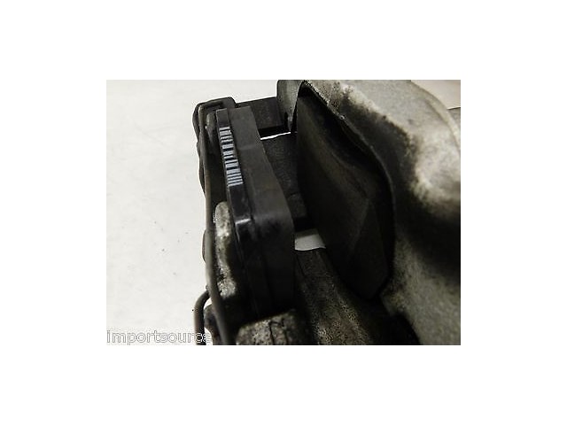 2012-2015 VOLKSWAGEN BEETLE A5 OEM RIGHT FRONT BRAKE CALIPER W/ PADS