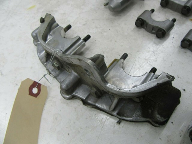 2013-2016 INFINITI QX60 JX35 OEM LEFT SIDE ENGINE CYLINDER HEAD CAMSHAFT CAPS