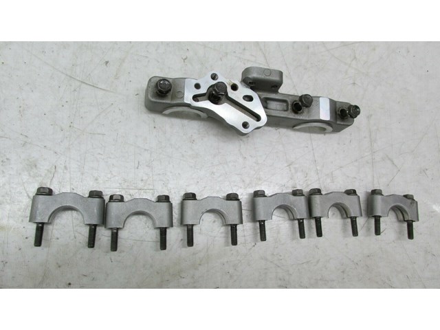  2014-2016 KIA CADENZA OEM 3.3L ENGINE FRONT CYLINDER HEAD CAMSHAFT BEARING CAPS