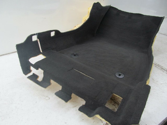 2013-2017 CADILLAC XTS OEM RIGHT FRONT PASSENGER SIDE FLOOR CARPET 