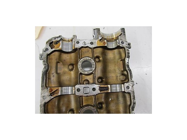 2006-2009 MERCEDES R350 W251 OEM LEFT DRIVER SIDE ENGINE MOTOR VALVE COVER