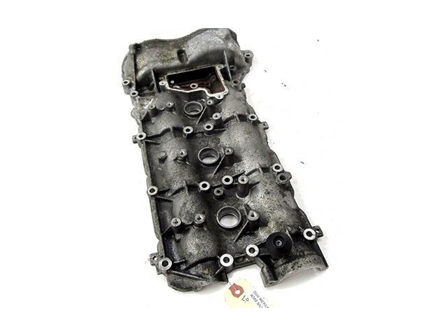 2006-2009 MERCEDES R350 W251 OEM LEFT DRIVER SIDE ENGINE MOTOR VALVE COVER