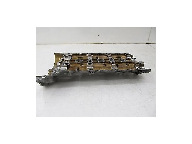 2006-2009 MERCEDES R350 W251 OEM LEFT DRIVER SIDE ENGINE MOTOR VALVE COVER