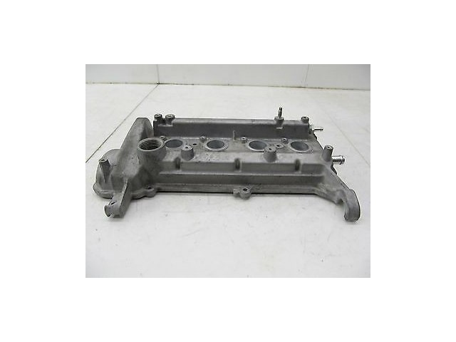 2012-2015 TOYOTA PRIUS C OEM FRONT ENGINE VALVE COVER ASSEMBLY 