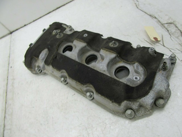 2013-2017 CADILLAC XTS OEM REAR ENGINE VALVE COVER ASSEMBLY 