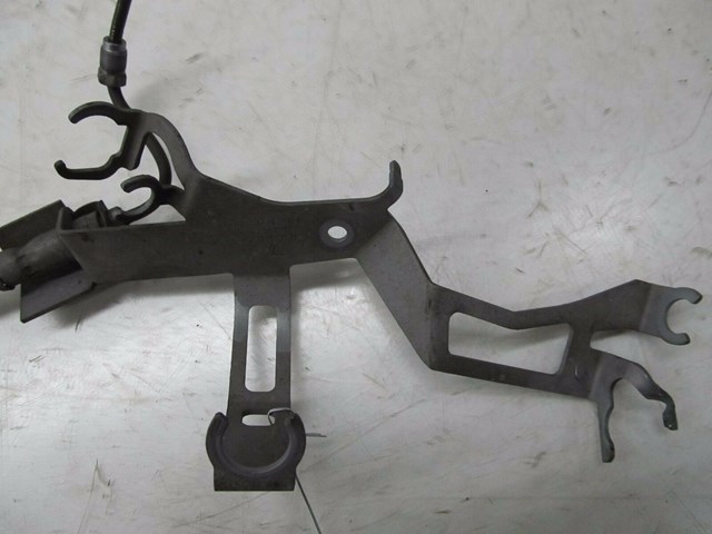 2013-2015 PORSCHE BOXSTER 981 OEM RIGHT REAR SIDE BRAKE HOSE LINE BRACKET