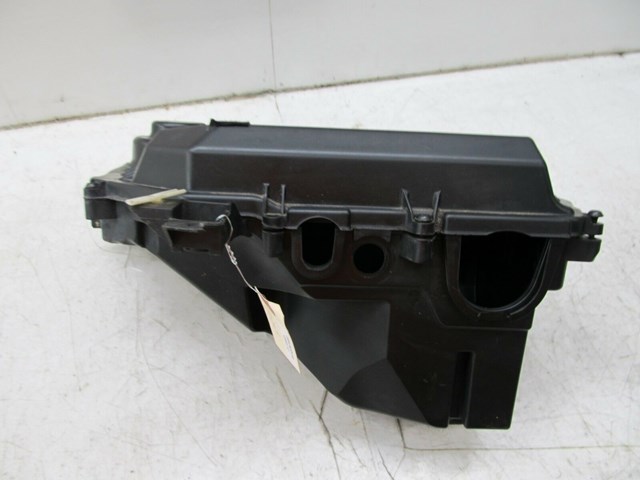 2005-2008 AUDI A6 C6 OEM FRONT AIR INTAKE BOX 