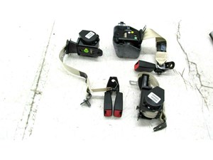 2012-2015 VOLKSWAGEN PASSAT OEM REAR PASSENGER SEAT BELT AND BUCKLE SET 