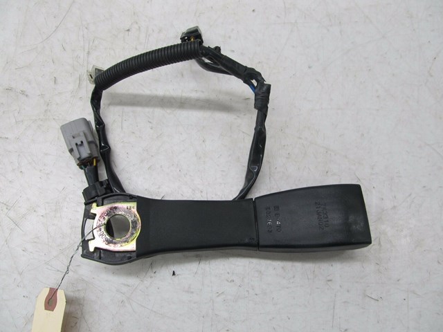 2001-2006 LEXUS LS430 OEM LEFT FRONT DRIVER SEAT BELT BUCKLE 7K3310