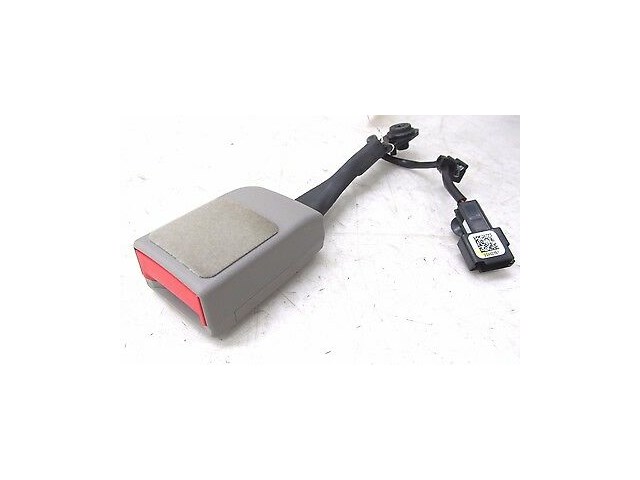 2013-2016 CADILLAC ATS OEM RIGHT FRONT PASSENGER SEAT BELT BUCKLE RECEIVER